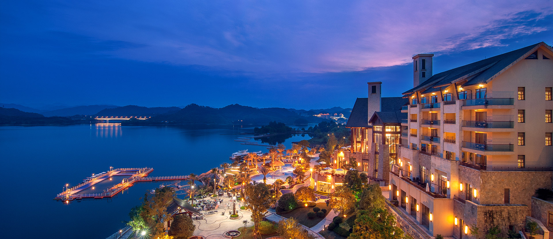 Crafting Art-Infused Turnkey Solutions for the World's Finest Luxury Hotels